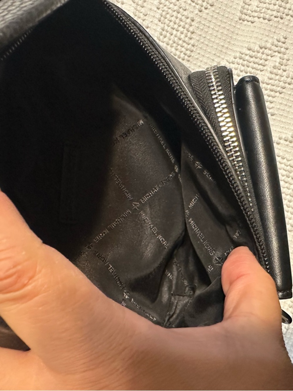 Michael Kors Black Pebbled Leather Crossbody Belt Bag with Beige Strap - Picture 4 of 7